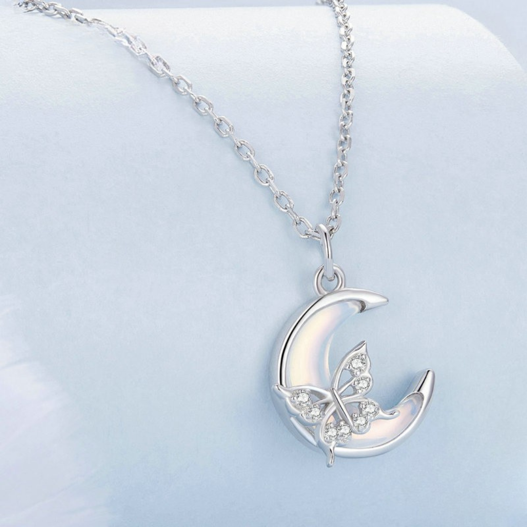 Colar Borboleta Lunar Prata 925