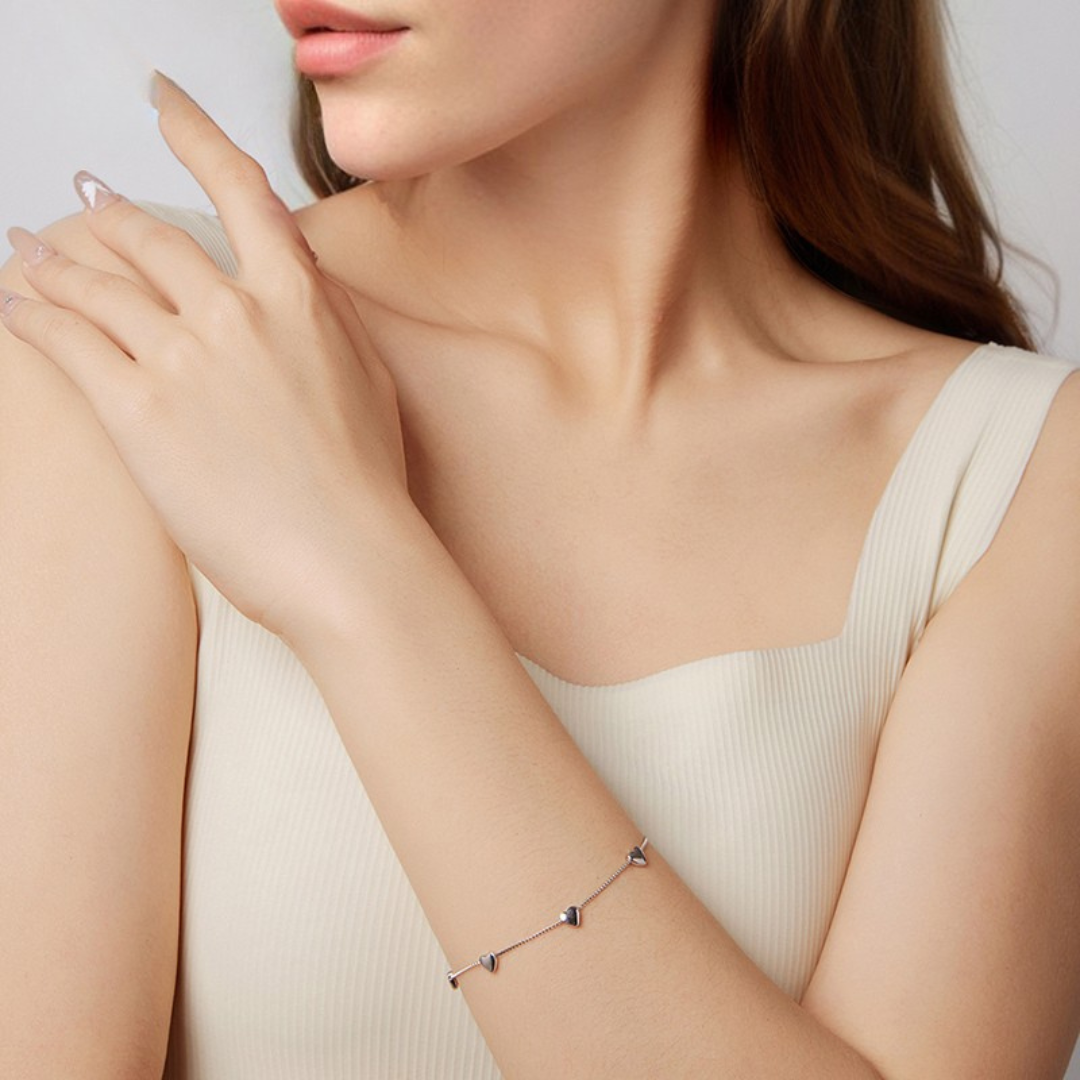 Pulseira Corações Delicados Prata 925