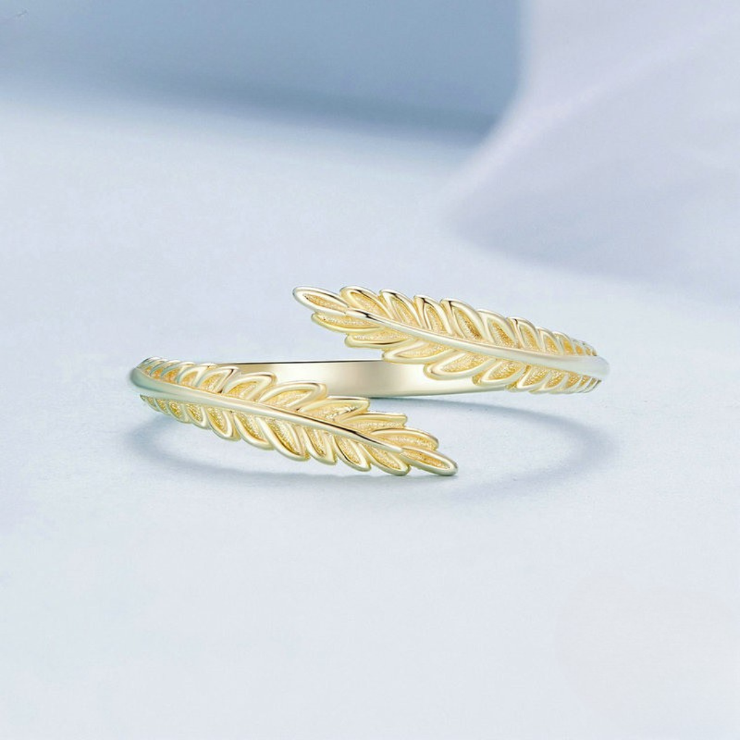 Anel Folhas Douradas Prata 925