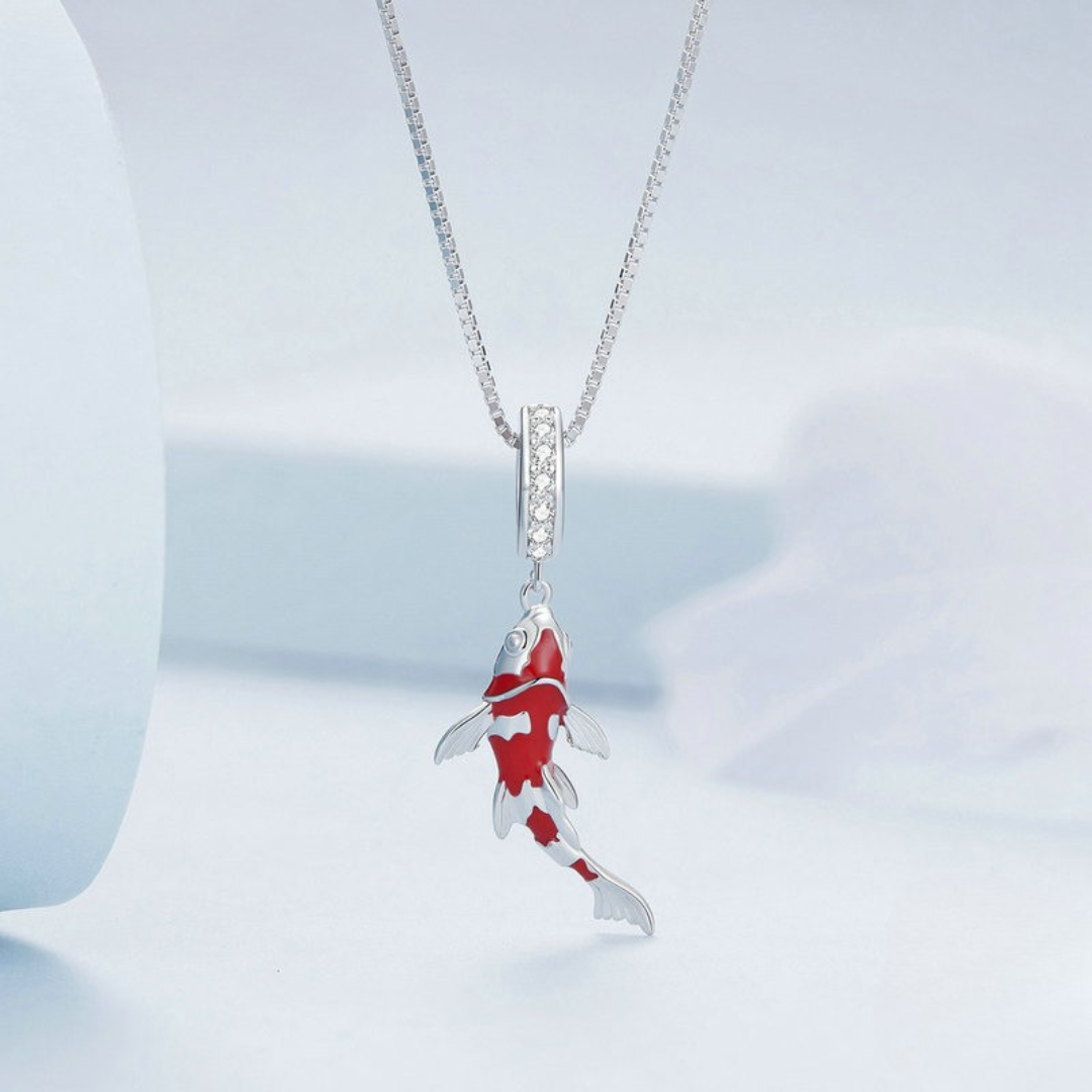 Colar Peixe Koi com Esmalte Vermelho em prata 925