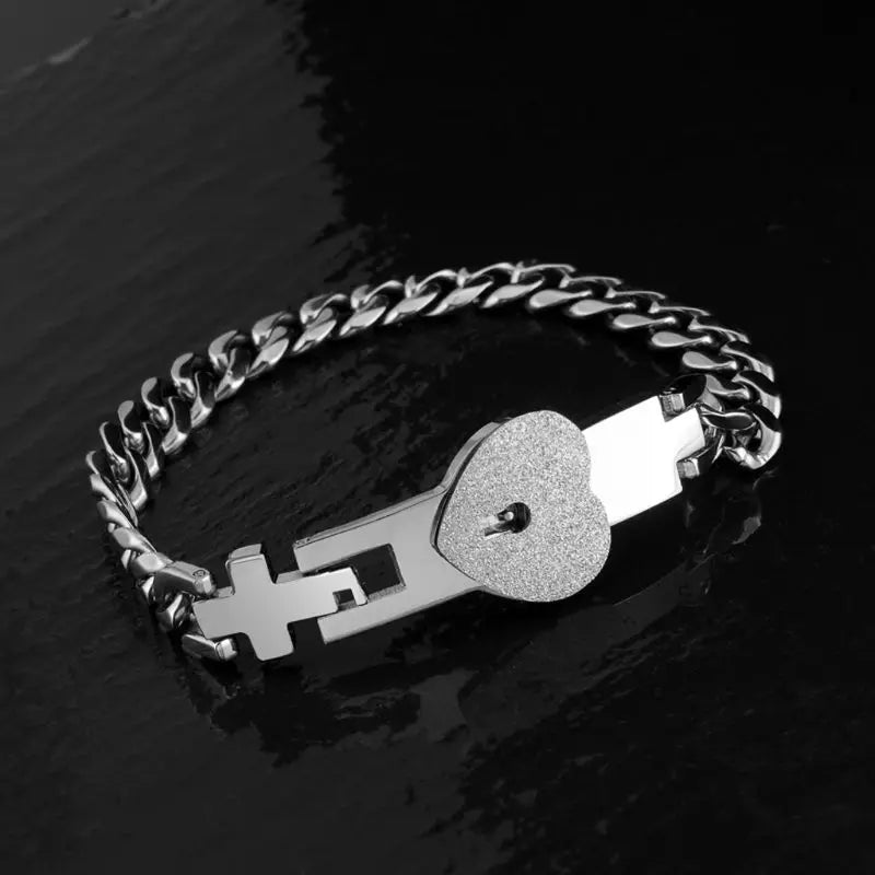 Conjunto Pulseira "Chave do Coração"