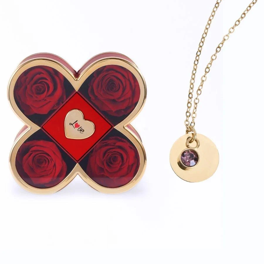 Caixa Amor de Quatro Rosas & Colar Gravado